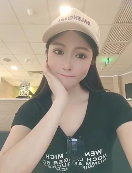 邻家小女孩沐沐